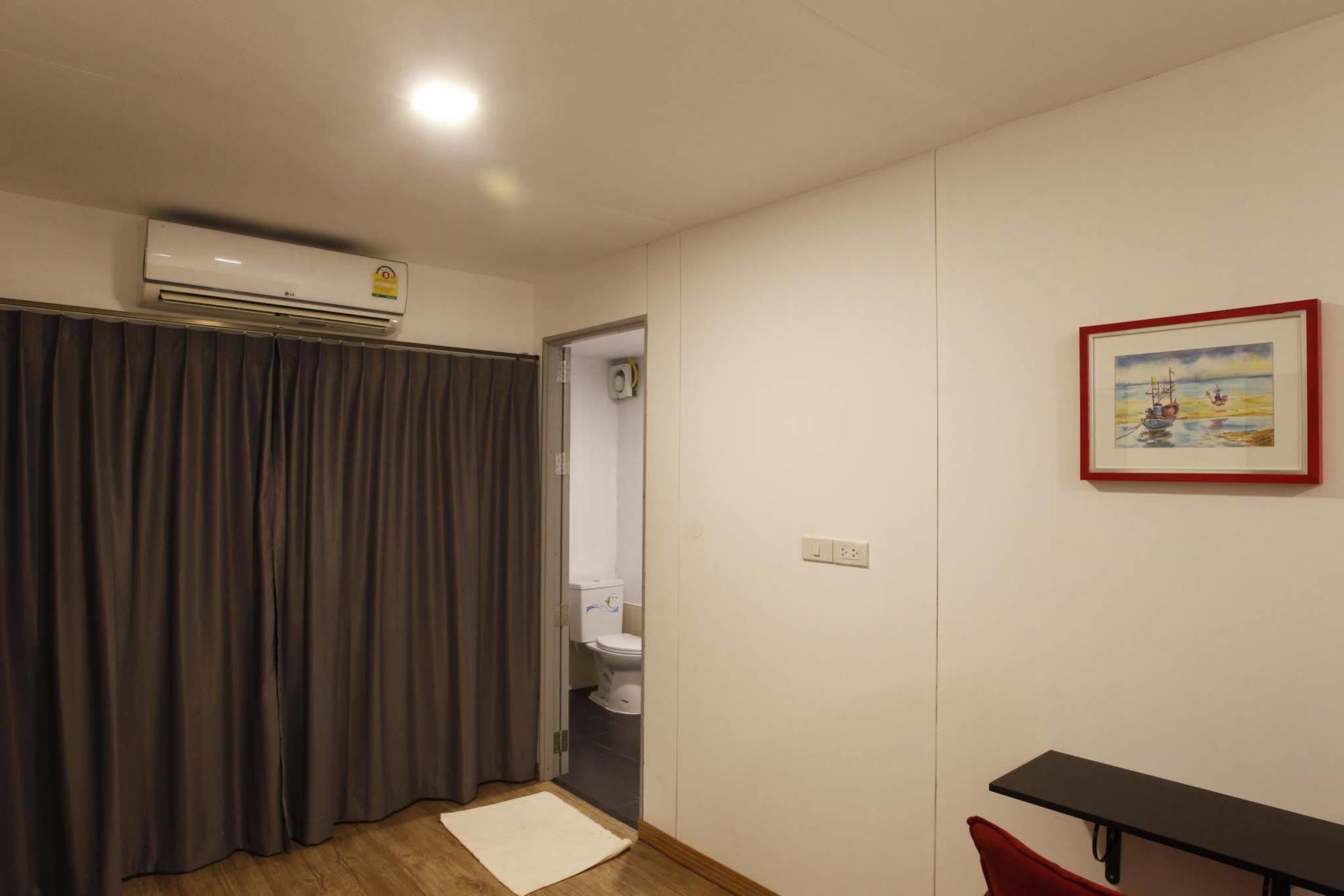 Oyo 673 Nice Sleep Box Hotel Chiang Mai Eksteriør bilde