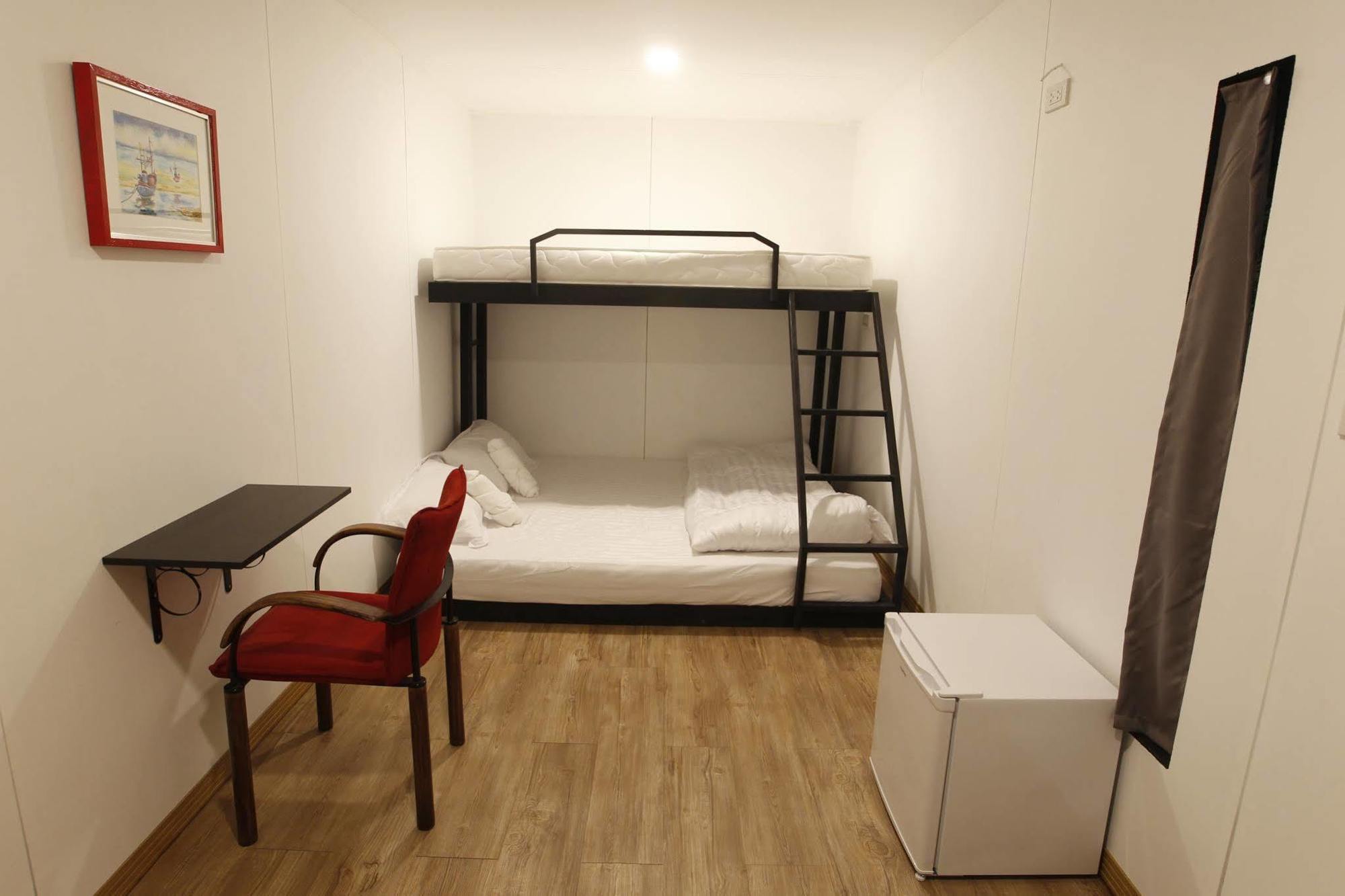 Oyo 673 Nice Sleep Box Hotel Chiang Mai Eksteriør bilde