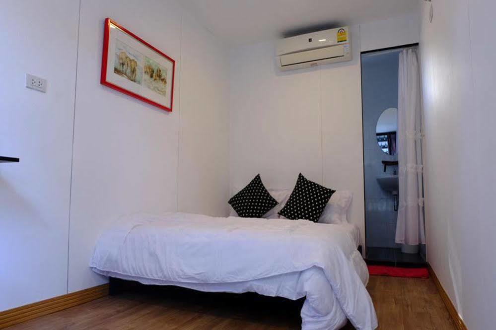 Oyo 673 Nice Sleep Box Hotel Chiang Mai Eksteriør bilde