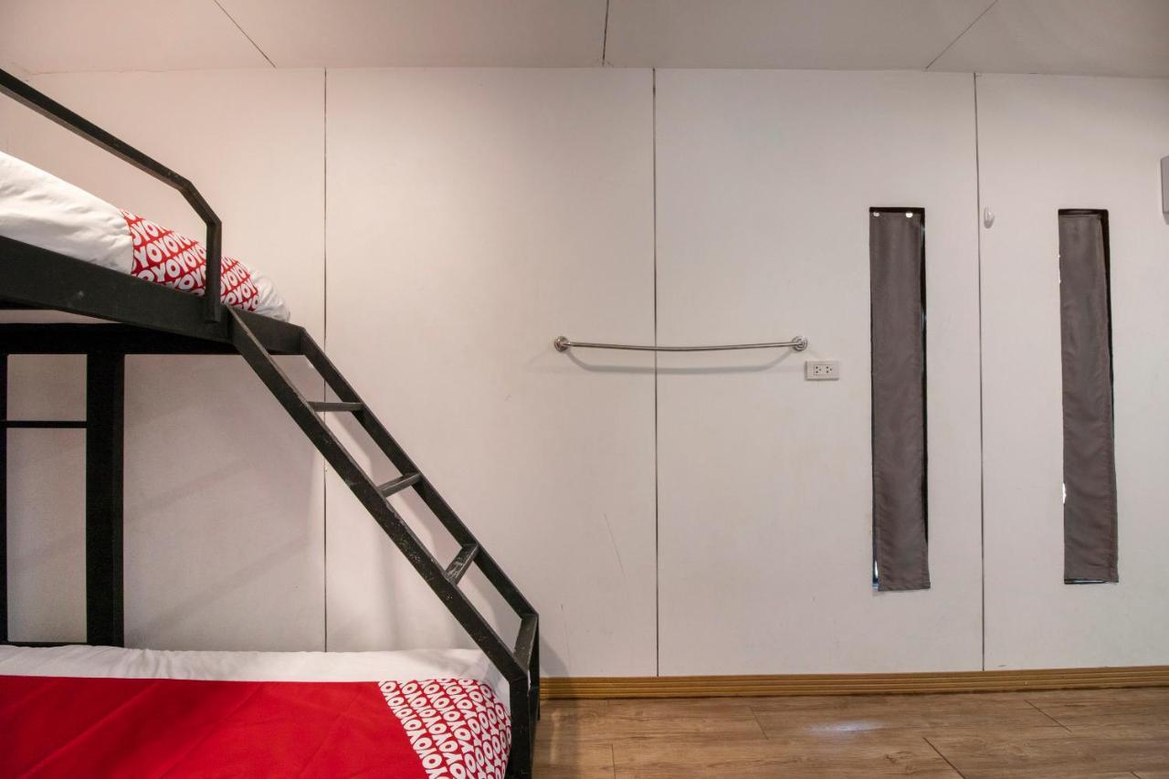 Oyo 673 Nice Sleep Box Hotel Chiang Mai Eksteriør bilde