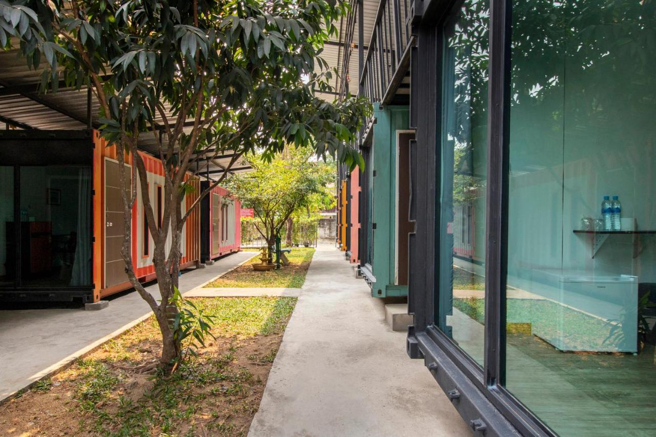 Oyo 673 Nice Sleep Box Hotel Chiang Mai Eksteriør bilde